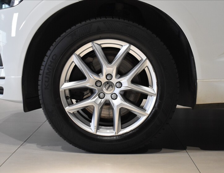 Volvo XC60 7