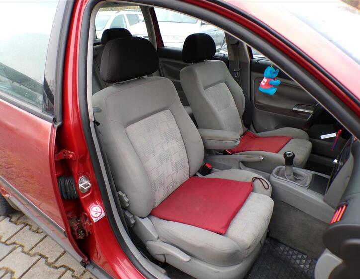 Volkswagen Passat 24