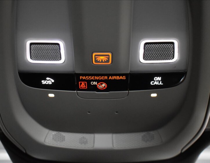 Volvo XC60 SUV / Terénní 2,0 l 145 kw