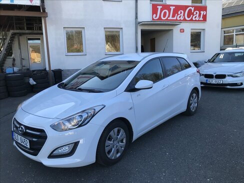 Hyundai i30 Kombi 1,6 l 81 kw