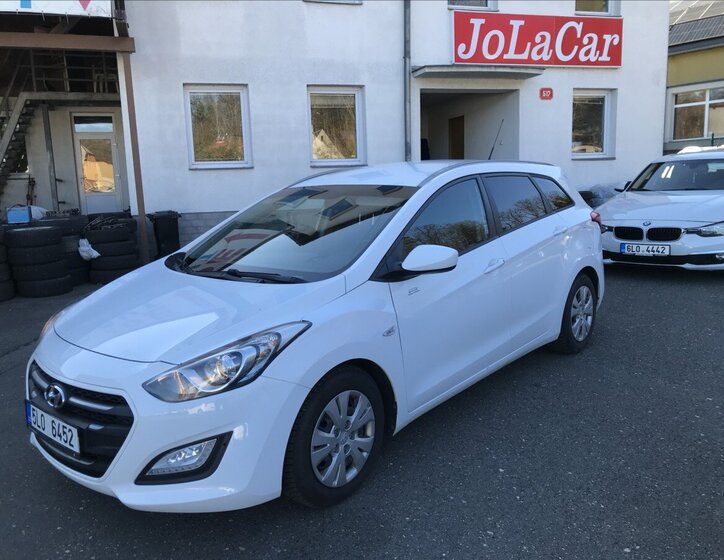 Hyundai i30 Kombi 1,6 l 81 kw