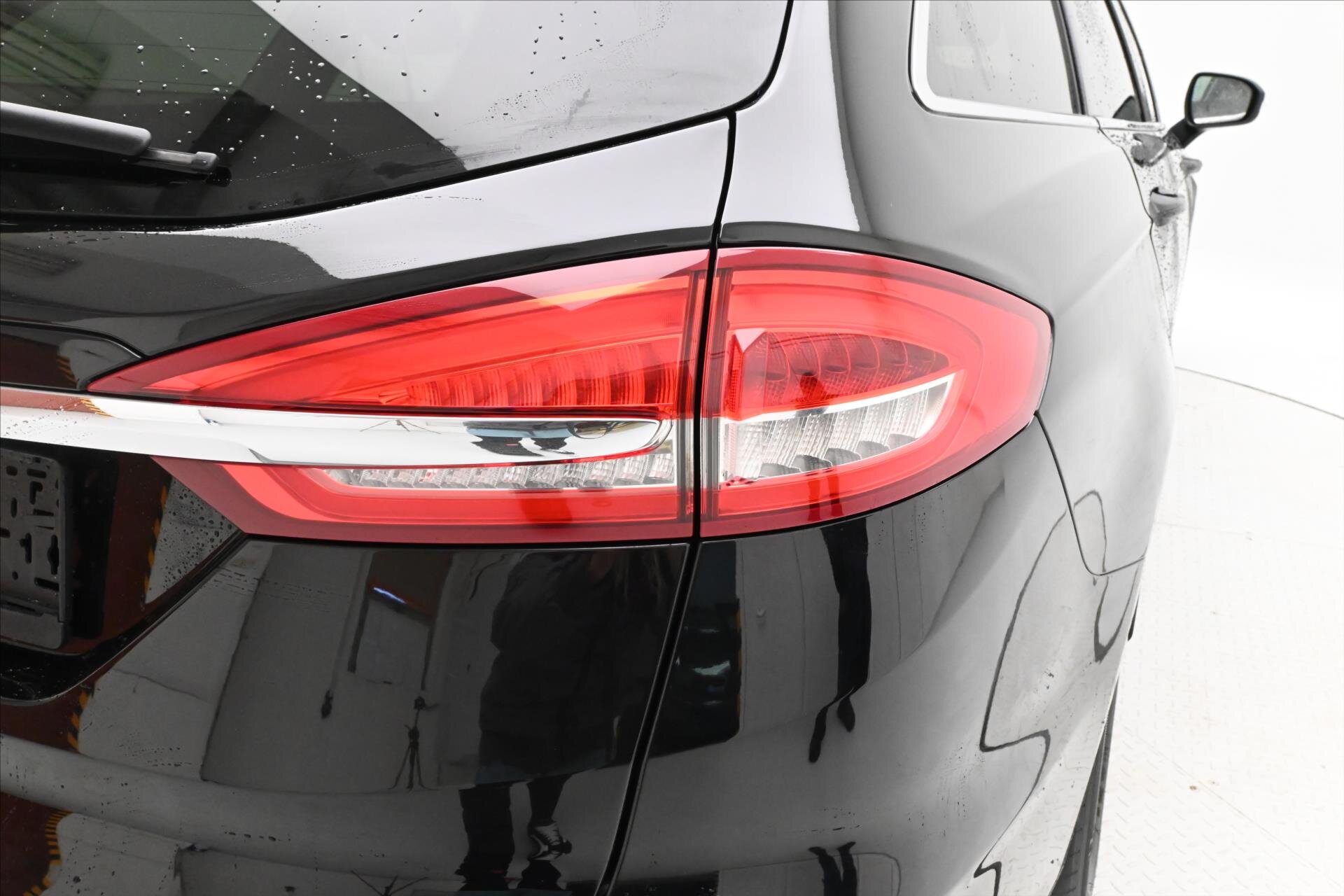 Ford Mondeo Kombi 2,0 l 140 kw