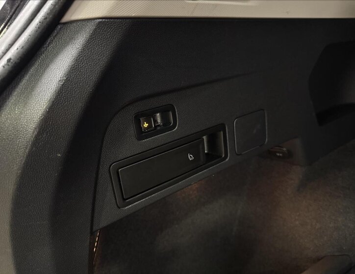 Volkswagen Tiguan Allspace SUV / Terénní 2,0 l 140 kw