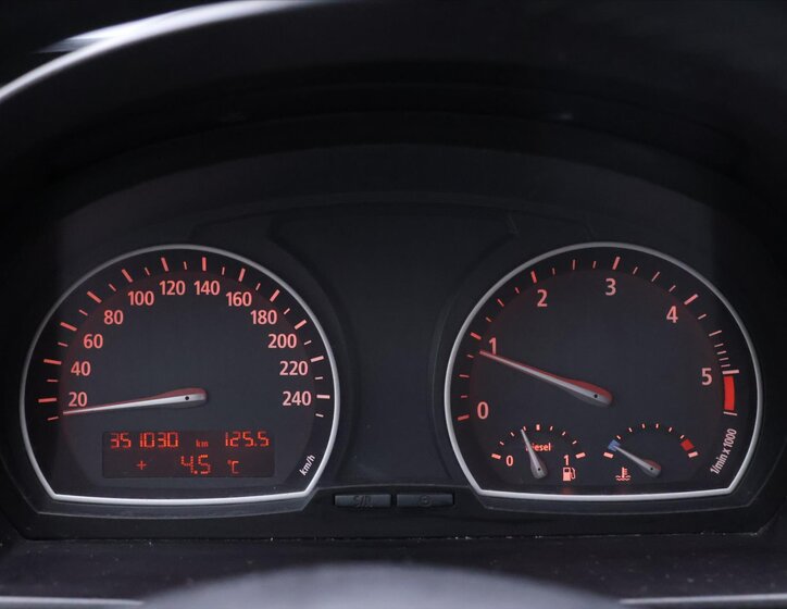 BMW X3 SUV / Terénní 2,0 l 110 kw