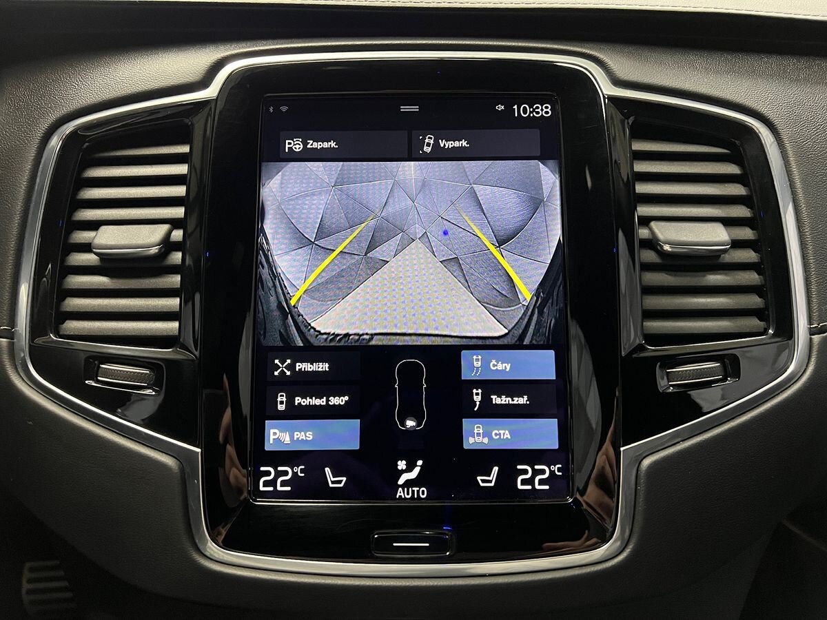 Volvo XC90 SUV / Terénní 2,0 l 177 kw