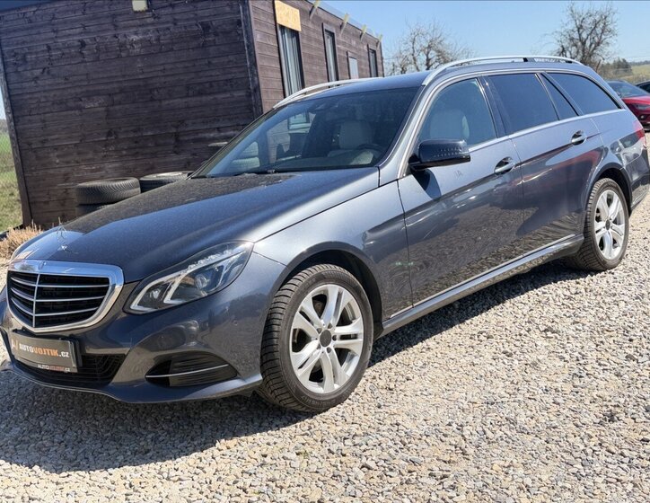 Mercedes-Benz Třídy E Kombi 2,1 l 150 kw