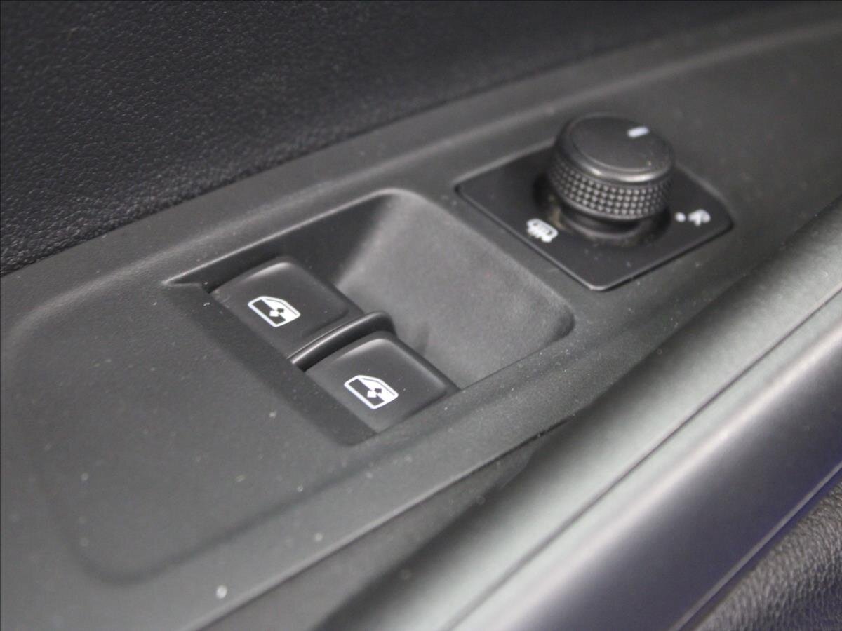 Škoda Fabia Hatchback 999,0 70 kw