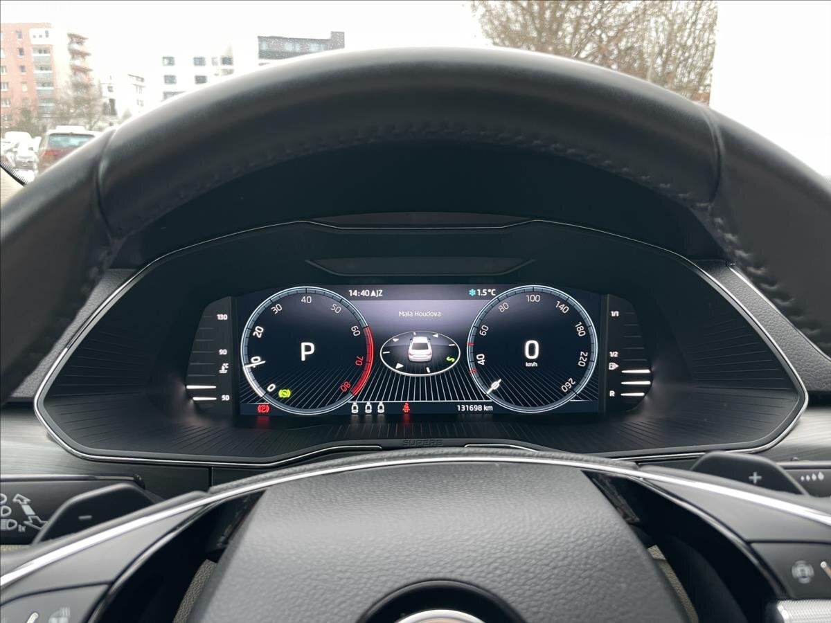 Škoda Superb Liftback 1,5 l 110 kw