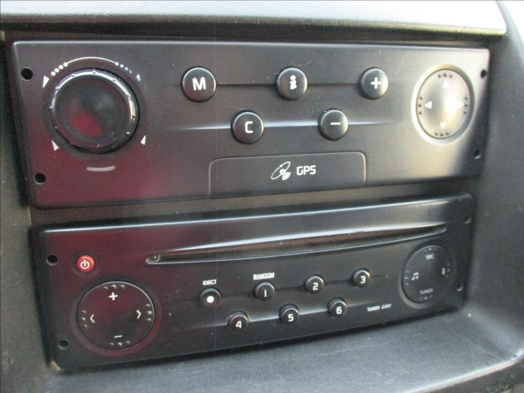 Renault Trafic Kombi 2,5 l 99 kw