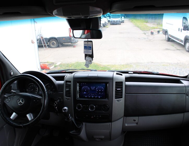 Mercedes-Benz Sprinter Ostatní 3,0 l 140 kw
