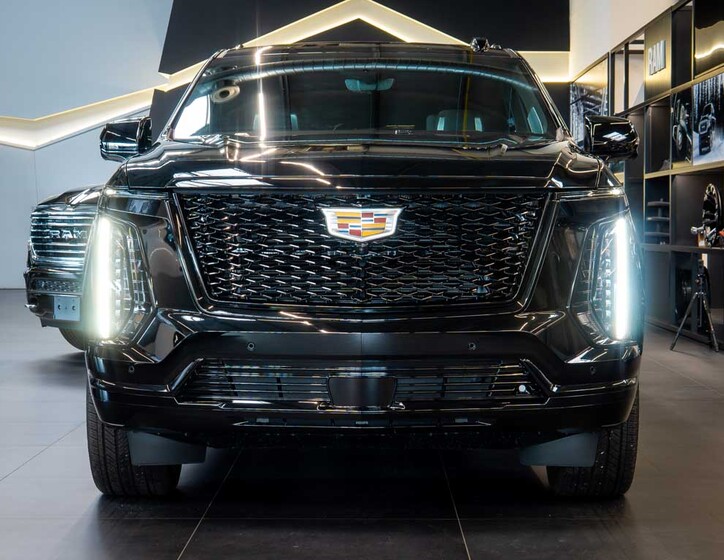 Cadillac Escalade 11