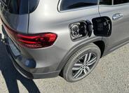 Mercedes-Benz EQB 18