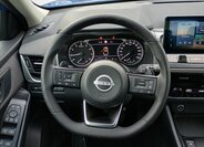 Nissan Qashqai SUV / Terénní 1,3 l 116 kw
