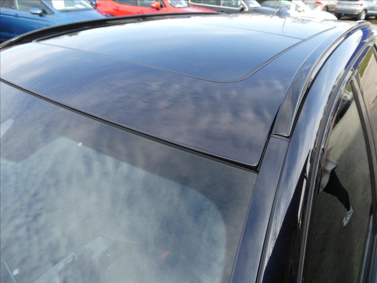 BMW Řada 5 Kombi 3,0 l 235 kw