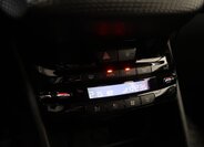 Peugeot 2008 SUV / Terénní 1,2 l 81 kw