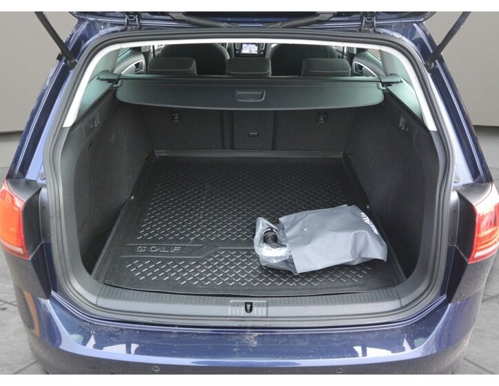 Volkswagen Golf Kombi 2,0 l 110 kw