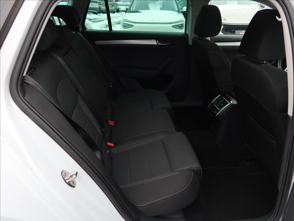 Škoda Superb Kombi 2,0 l 110 kw