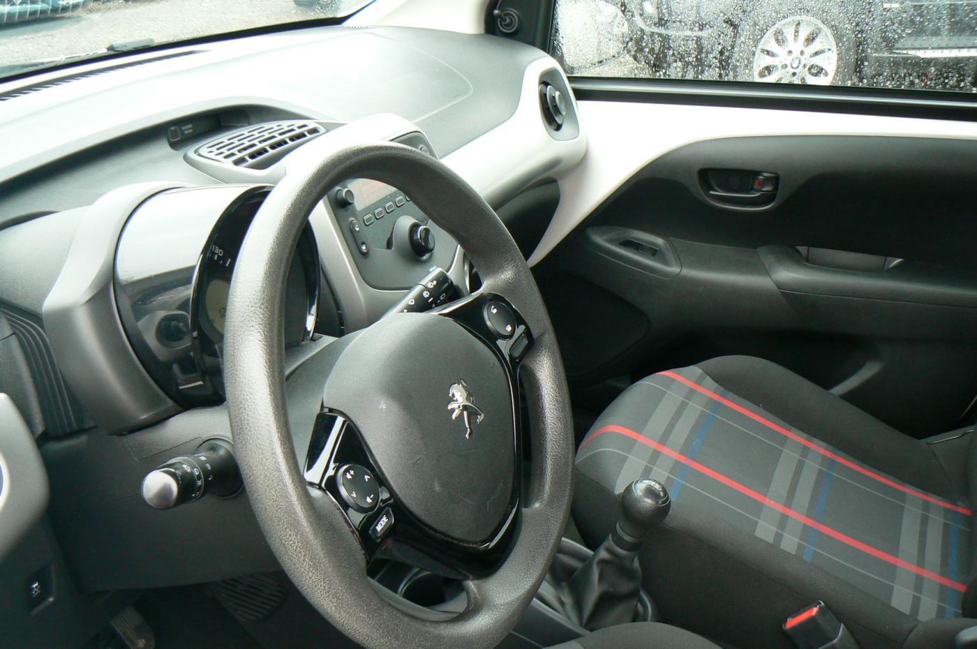 Peugeot 108