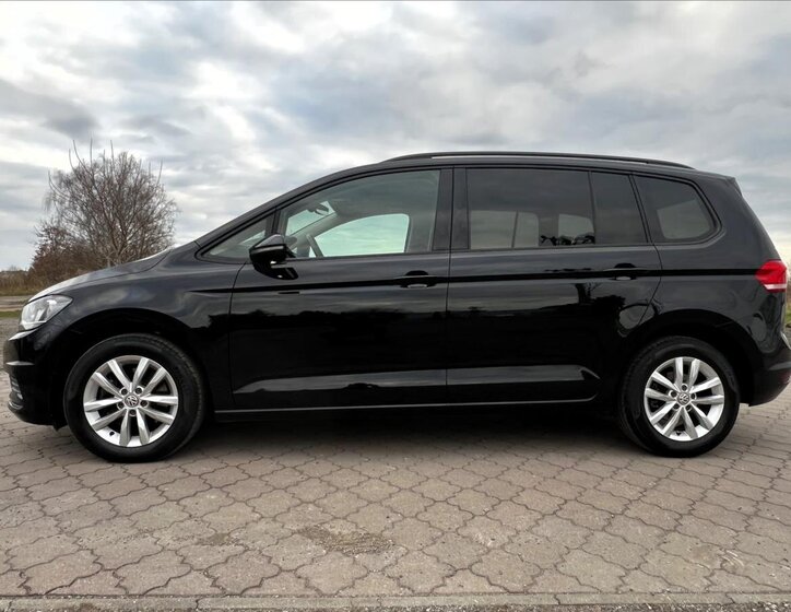 Volkswagen Touran Kombi 1,6 l 85 kw