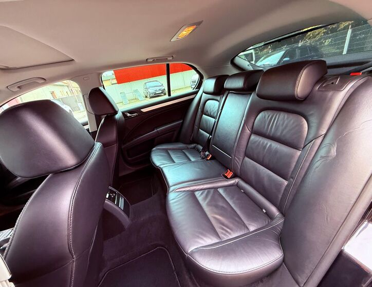 Škoda Superb 11