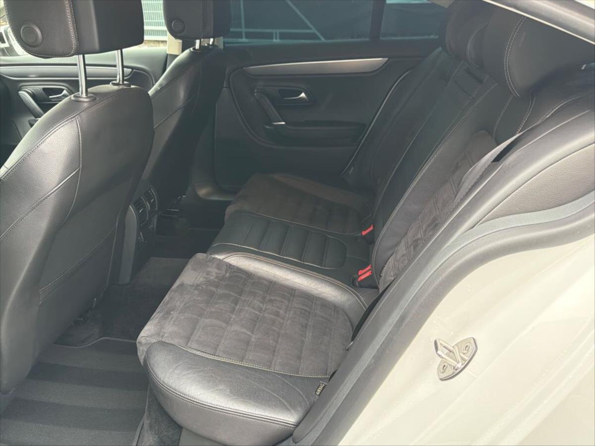 Volkswagen CC Sedan / Limuzína 2,0 l 130 kw