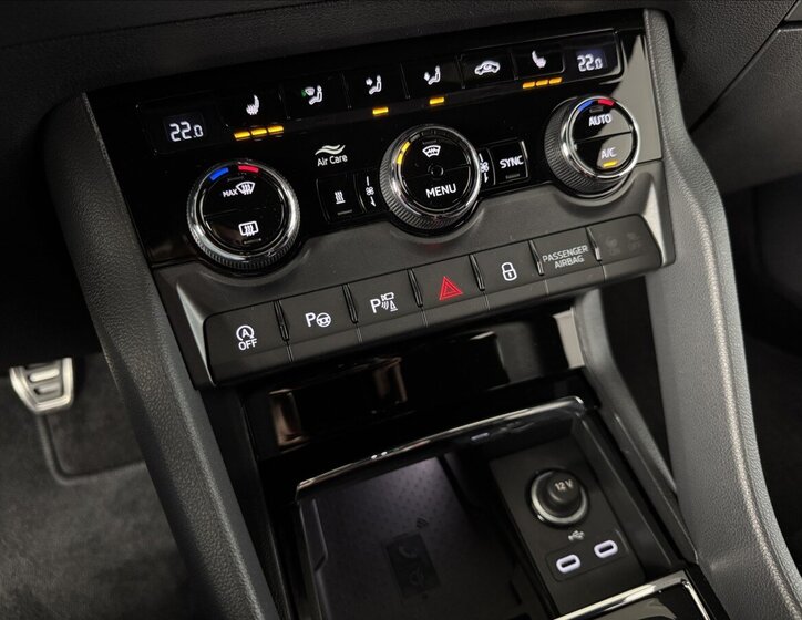 Škoda Karoq SUV / Terénní 2,0 l 110 kw