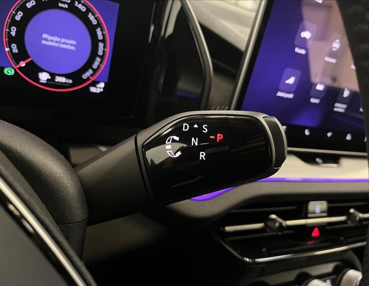 Škoda Kodiaq SUV 1,5 l 150 kw