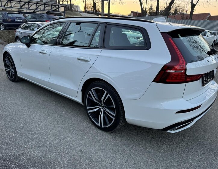 Volvo V60 Kombi 2,0 l 110 kw