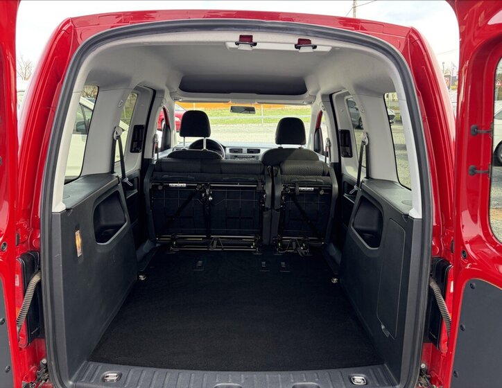 Volkswagen Caddy Kombi 2,0 l 75 kw