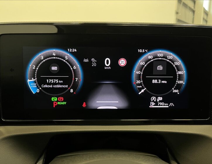 Volkswagen Tiguan SUV / Terénní 1,5 l 96 kw