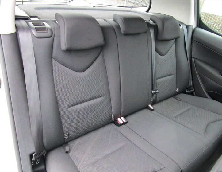 Peugeot 308 Hatchback 1,6 l 66 kw