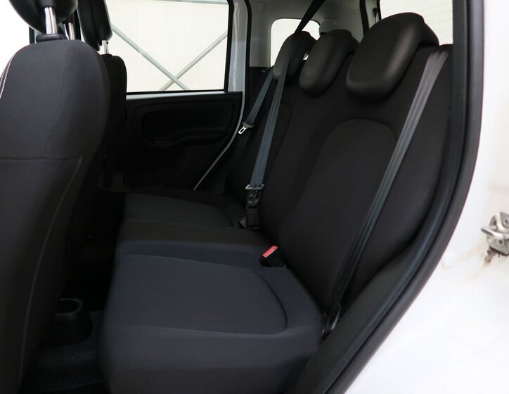 Fiat Panda Hatchback 999,0 52 kw