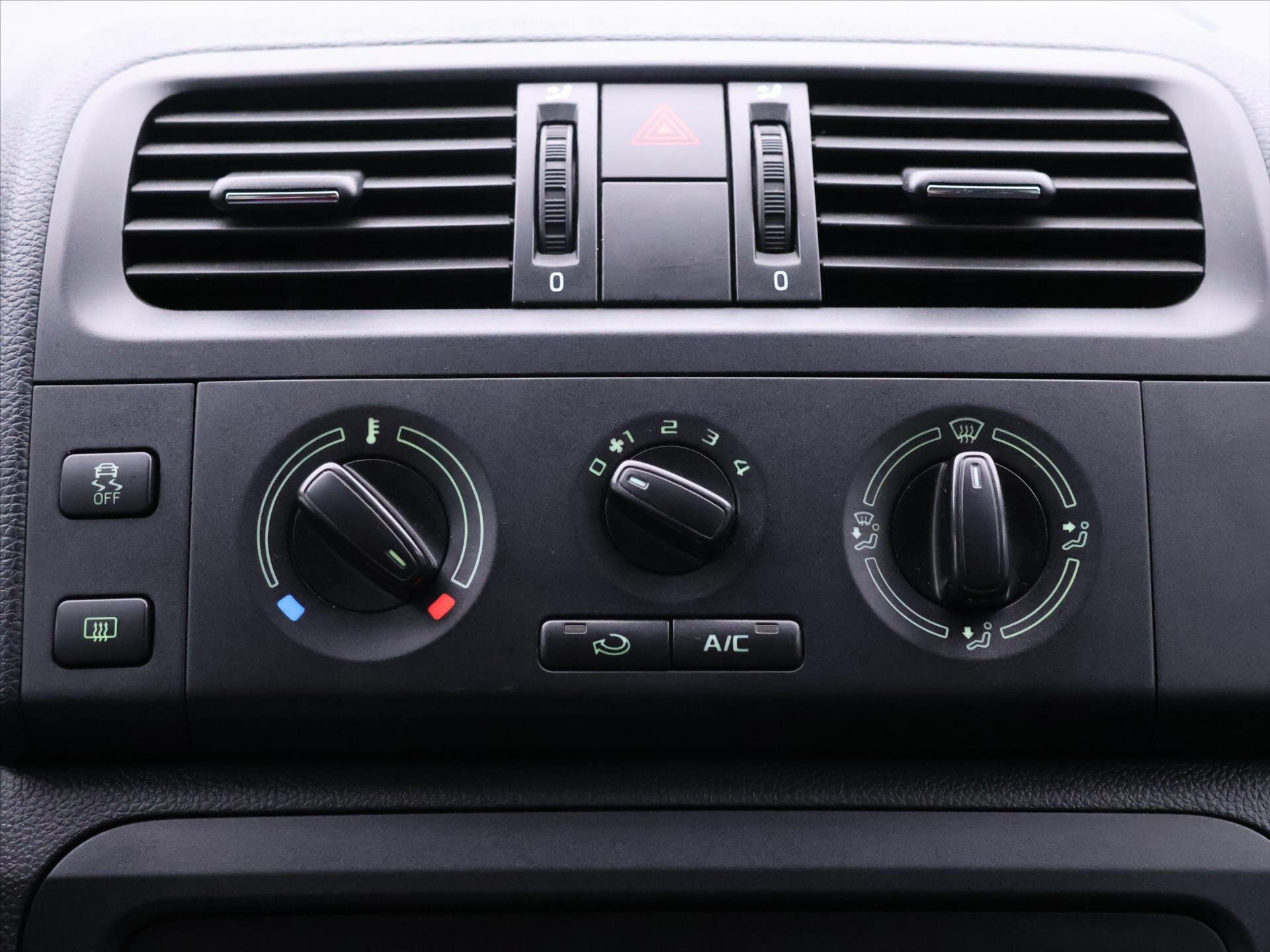 Škoda Roomster MPV 1,2 l 63 kw