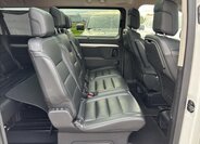 Peugeot Traveller 17