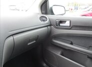 Ford Focus Kombi 1,6 l 74 kw