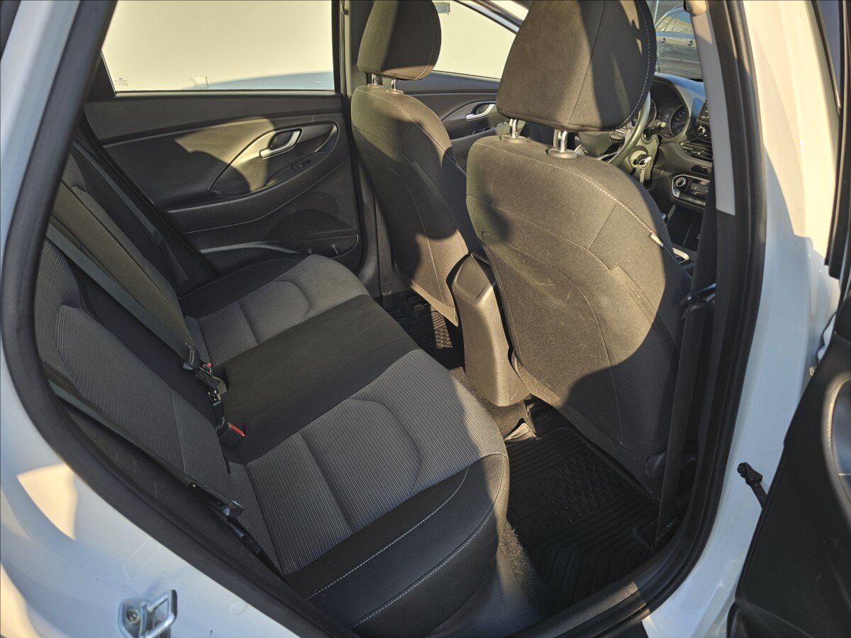 Hyundai i30 Kombi 1,6 l 81 kw