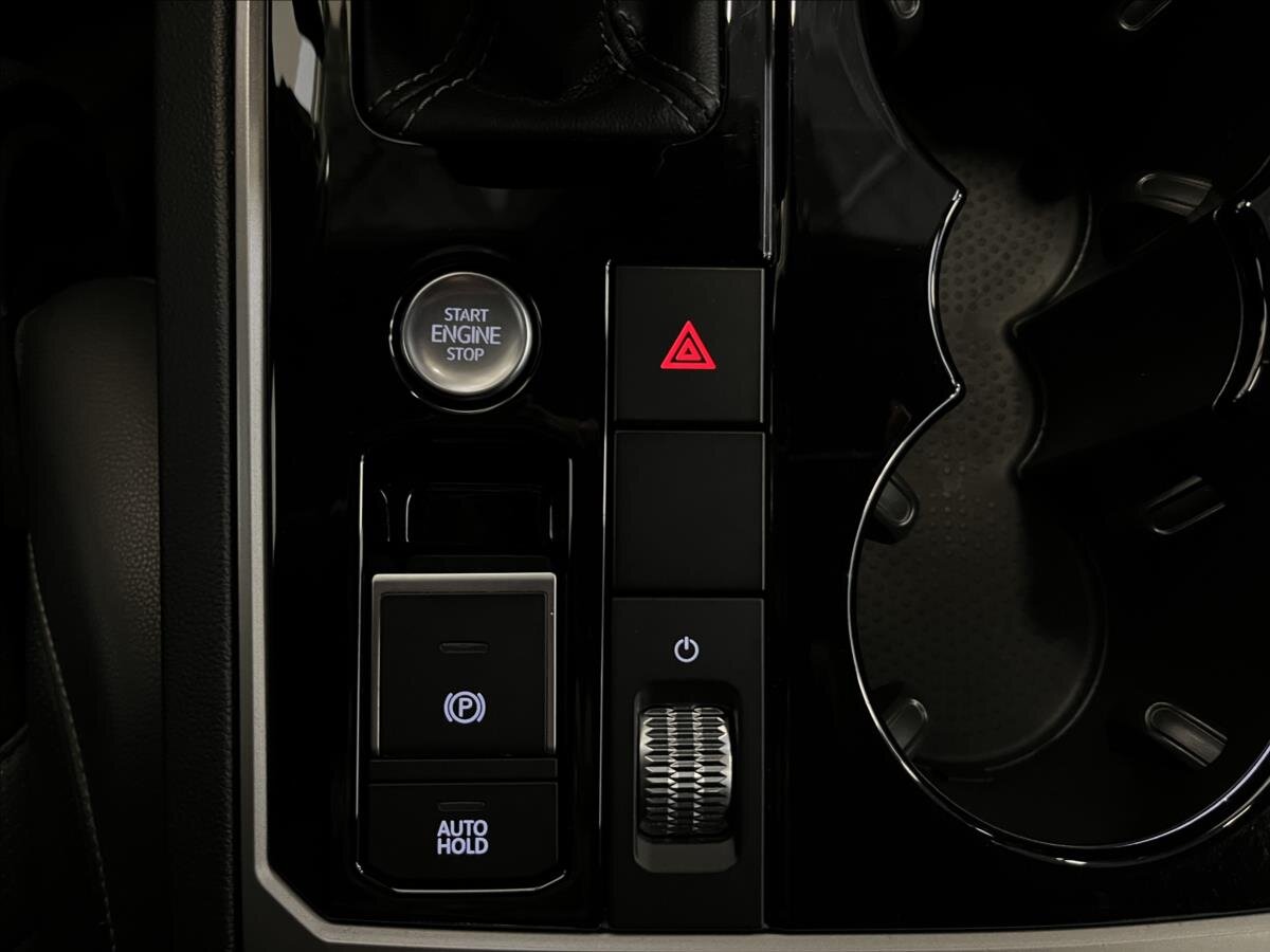 Volkswagen Touareg SUV 3,0 l 210 kw