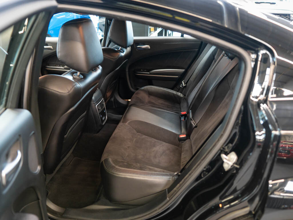 Dodge Charger Sedan / Limuzína 6,4 l 361 kw