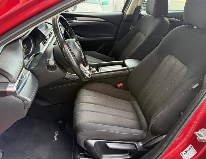 Mazda 6 Sedan 2,0 l 121 kw