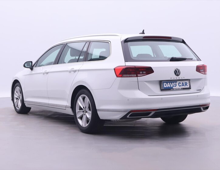 Volkswagen Passat Kombi 2,0 l 206 kw