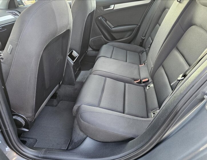 Audi A4 Kombi 2,0 l 110 kw