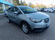 Opel Crossland X SUV / Terénní 1,2 l 81 kw