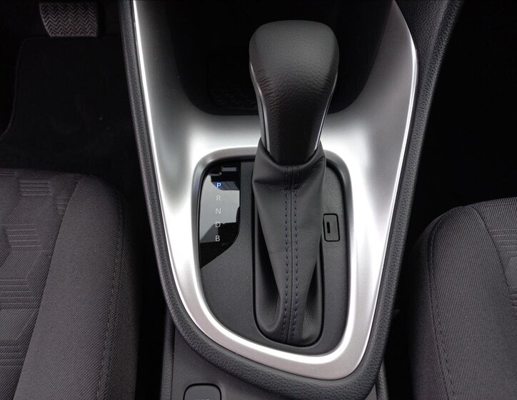 Toyota Yaris Hatchback 1,5 l 68 kw