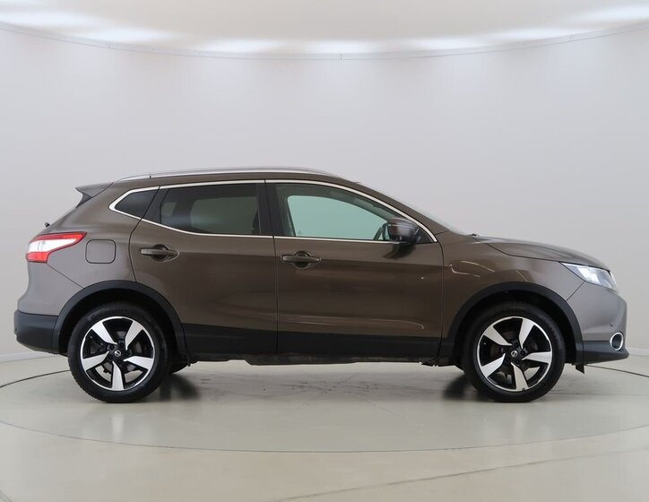 Nissan Qashqai SUV / Terénní 1,5 l 81 kw