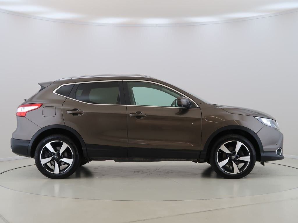 Nissan Qashqai SUV / Terénní 1,5 l 81 kw