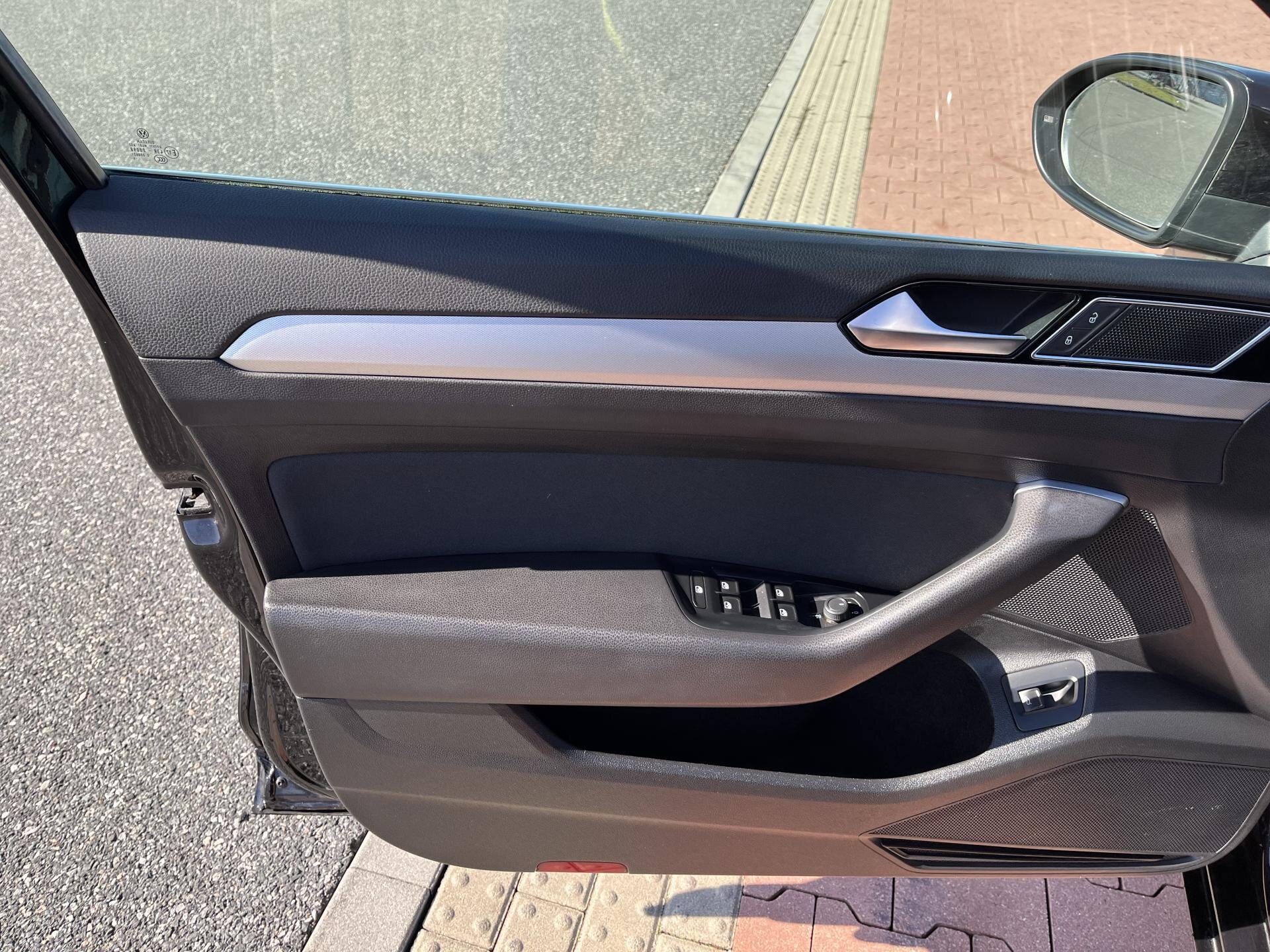 Volkswagen Passat Kombi 2,0 l 110 kw