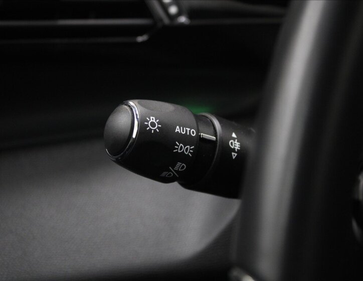 Peugeot 308 Kombi 1,2 l 96 kw