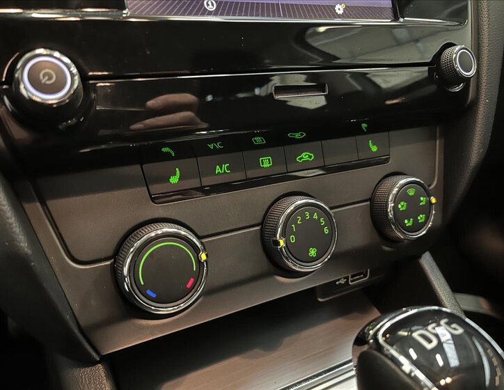 Škoda Octavia Liftback 999,0 85 kw