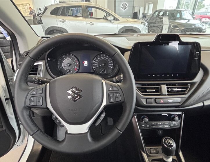 Suzuki S-Cross SUV / Terénní 1,4 l 81 kw