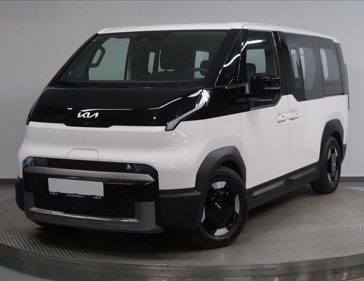 KIA PV5 1
